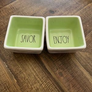 NIB Rae Dunn Savor and Enjoy bowl set